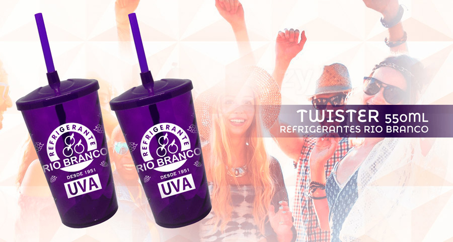 Copos Twister 550 ml roxos com canudo, da Refrigerantes Rio Branco